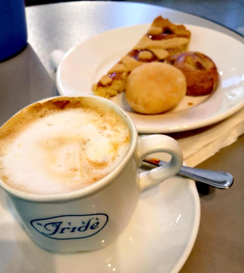Hotel Iride Suite & Breakfast- Ideale Per Famiglie E Coppie 里乔内 外观 照片