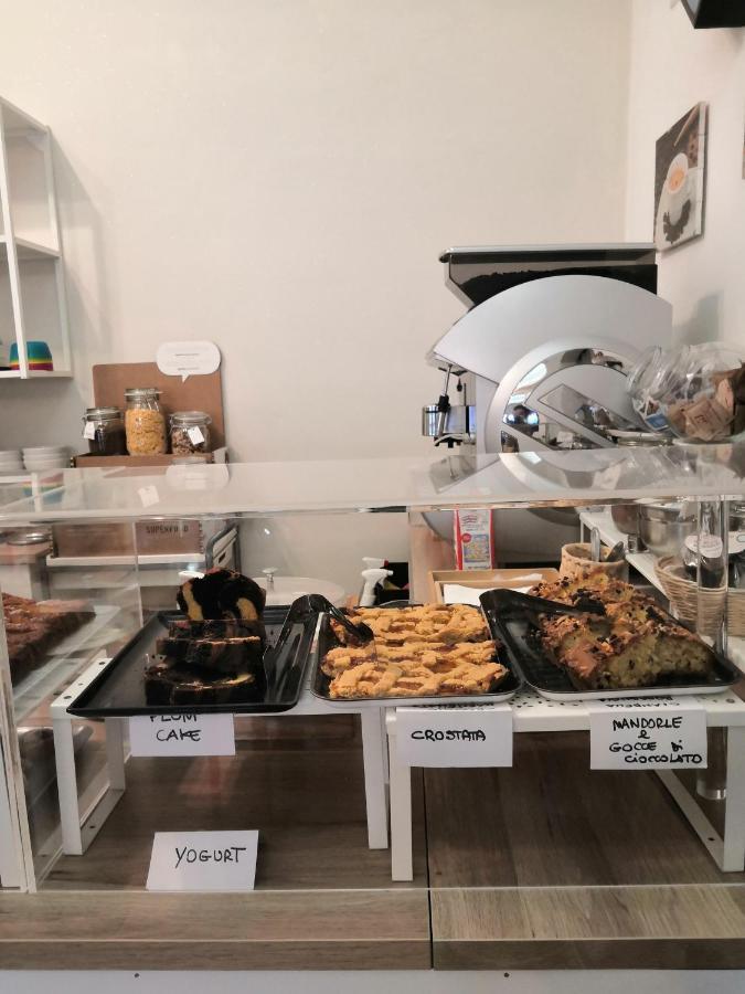 Hotel Iride Suite & Breakfast- Ideale Per Famiglie E Coppie 里乔内 外观 照片